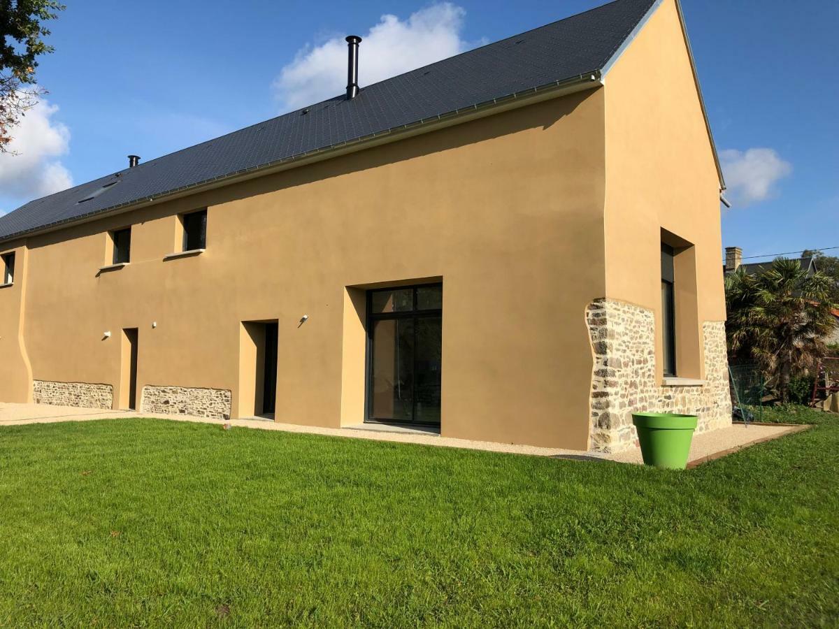 Le Domaine De La Carperie Hotel Brehal Exterior photo
